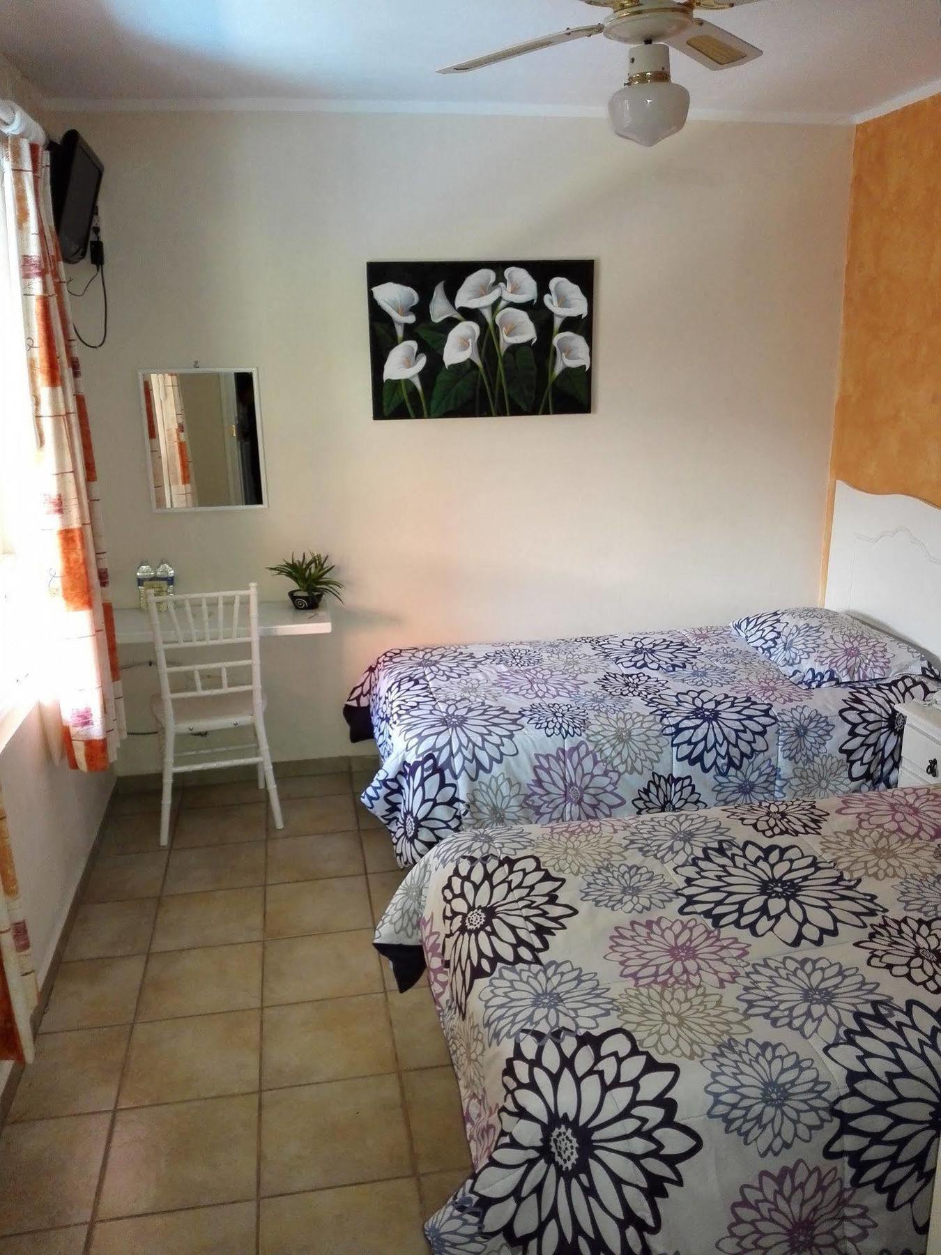 Casa Anturio Hotel Cuernavaca Luaran gambar